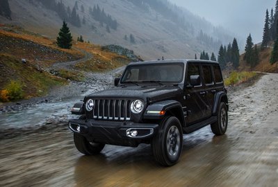 WranglerJL_2018_US.jpg (319.33 KiB) 6624 mal betrachtet 2018er US-Modell des JL (Bild: Jeep)